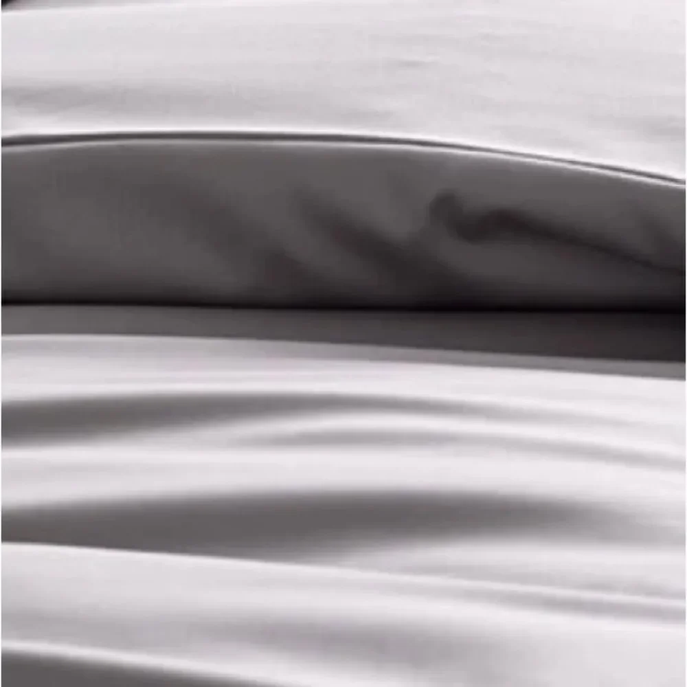 The Company Store Legends Egyptian Cotton Sateen King Flat Sheet in Silver. NWT